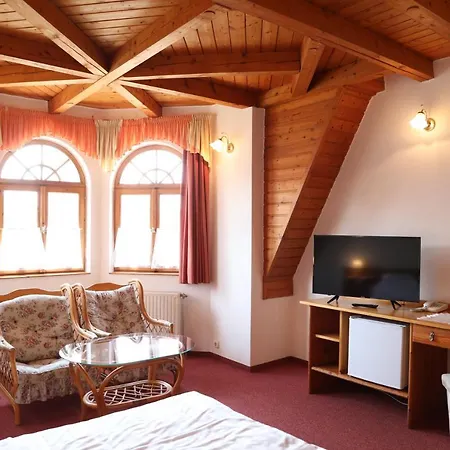 Hotel Hajdú Kastély