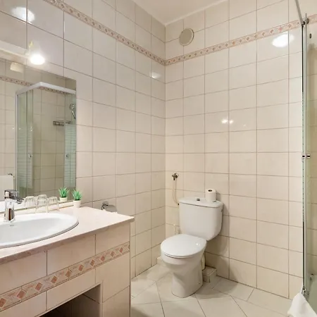 Hajdu Kastely Hotel 3*