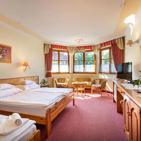 Hotel Hajdu Kastely 3*