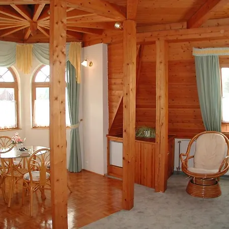 Hajdu Kastely Hotel 3*