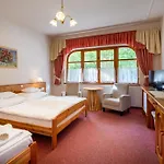 Hajdu Kastely Hotel