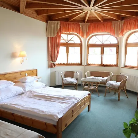 Hajdu Kastely 3*