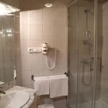 Hajdú Kastély Szálloda 3*