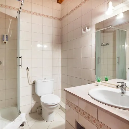 Hajdu Kastely Otel