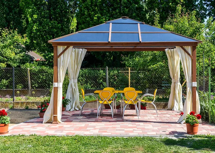 Hajdu Kastely Otel 3*